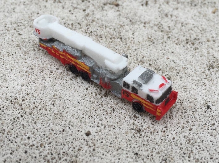 Seagrave Aerialscope 95' Tower Ladder 1:285 scale 3d printed 
