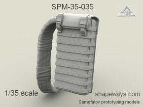 1/35 SPM-35-035 MICO Machine Gunners Assault Pack in Clear Ultra Fine Detail Plastic