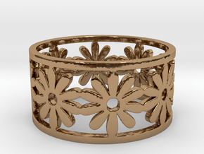 33 Daisy Ring V1 Ring Size 7.75 in Polished Brass