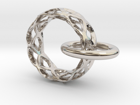 Loop pendant in Rhodium Plated Brass