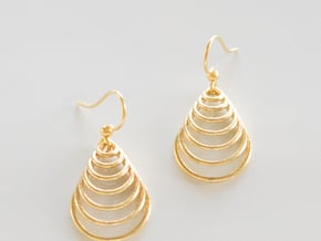 Teardrop Earrings in Polished Brass