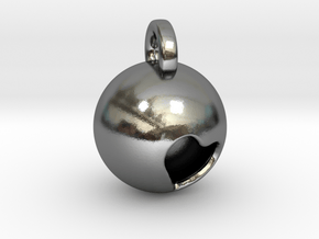 Minimalist Pluto Pendant in Polished Silver