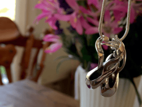 Pointe Shoe Pendant in Fine Detail Polished Silver