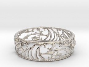 Sardine Wave Bracelet in Rhodium Plated Brass
