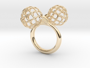 Bloom Ring (Size 5) in 14K Yellow Gold