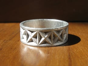Gothic Star Geometry Ring in Smooth Fine Detail Plastic
