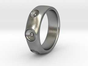 Laurane - Ring - US 9 - 19mm inside diameter in Natural Silver: 9 / 59