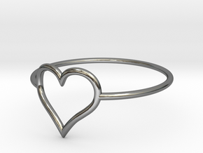 Size 7 Love Heart A in Fine Detail Polished Silver