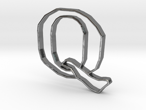 Typography Pendant Q in Fine Detail Polished Silver
