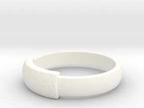 Ring Hilly in White Processed Versatile Plastic