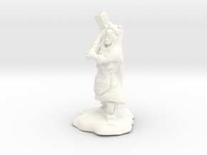 Dwarf Shaman with Bear Cloak and Warhammer in White Processed Versatile Plastic