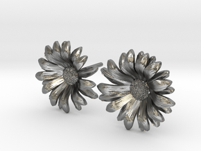 Daisy Studs in Natural Silver