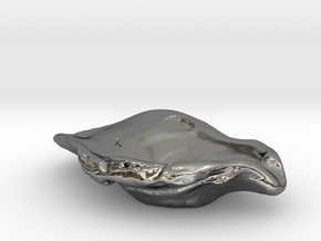 Oyster Jewelry Dish in Fine Detail Polished Silver