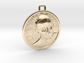 Papa Medal in 14K Yellow Gold