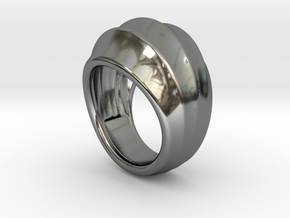 Good Ring 18 - Italian Size 18 in Fine Detail Polished Silver