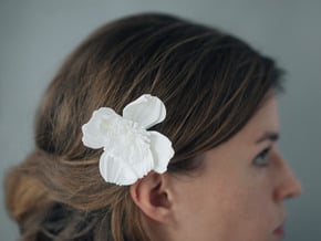 Icelandic Poppy Comb in White Natural Versatile Plastic