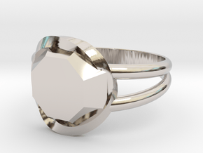 Size 7 Diamond Ring in Rhodium Plated Brass