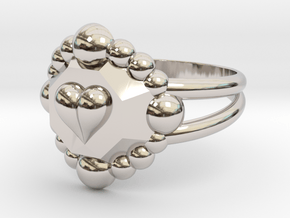 Size 7 Diamond Heart Ring E in Platinum