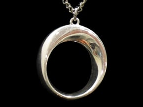 Mobius Pendant in Polished Silver