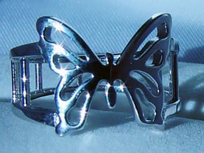 Butterfly Ring in Rhodium Plated Brass