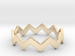 Zig Zag Wave Stackable Ring Size 6 in 14k Gold Plated Brass