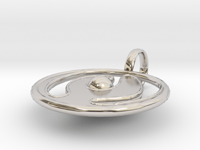 O Pendant in Rhodium Plated Brass