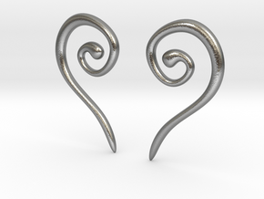 Medieval Half Heart pair of earrings in Natural Silver