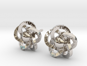 Flower Earrings in Rhodium Plated Brass