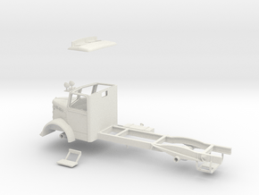 1:43 Bedford OL Cab & Chassis (Cab headboard) in White Natural Versatile Plastic