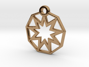 STAR9 in Polished Brass