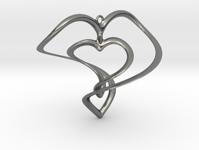 Hearts Necklace / Pendant-01 in Polished Silver