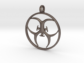 [The 100] Trigedakru Symbol Pendant - Woods Clan in Polished Bronzed Silver Steel
