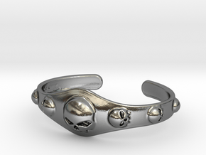 Skull Bracelet in Polished Silver