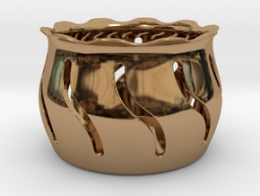 Tea Light Holder Wave in Polished Brass