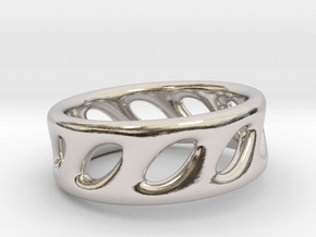 clasic ring in Rhodium Plated Brass