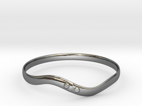 Torsion ring(Japan 10,USA 5.5,Britain K)  in Fine Detail Polished Silver