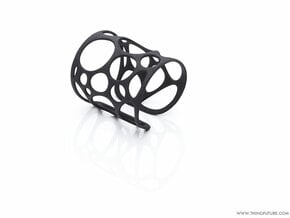 Voronoi bracelet (LARGE) in Black Natural Versatile Plastic