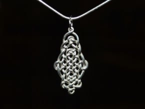 Raindrop Celtic Knot Pendant 20mm in Polished Silver
