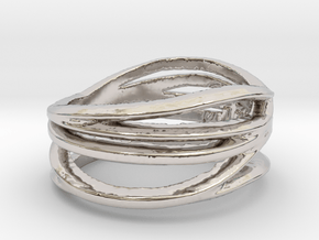 Simple Classy Ring Size 8 in Rhodium Plated Brass