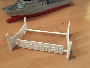Rmah (A61), Display Stand in White Processed Versatile Plastic