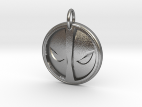 Deadpool Pendant in Natural Silver