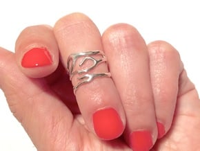 Coral midi ring (C) in Polished Silver