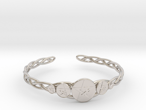 Celtic Knot Pentacle Cuff Bracelet (2.5" diameter) in Platinum