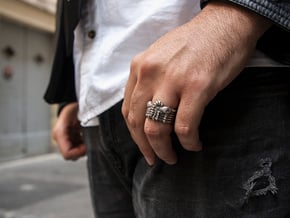 Alien FaceHugger ring SIZE 9.5 US in Natural Silver