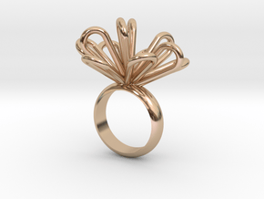 Loopy petals ring in 14k Rose Gold Plated Brass