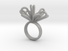 Loopy petals ring in Aluminum