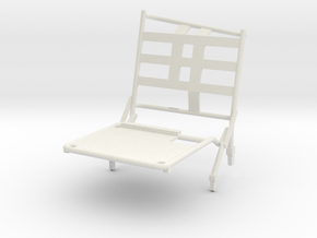 02B-LRV - Closed Right Seat in White Natural Versatile Plastic