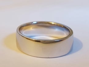 Wedding Ring Size 8 in Fine Detail Polished Silver