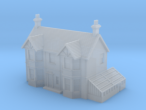1:350 Scale English Farmhouse in Smooth Fine Detail Plastic