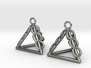 Pyramid triangle earrings serie 3 type 1 in Polished Silver
